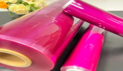 전자레인지에 클링 필름을 넣을 수 있나요?